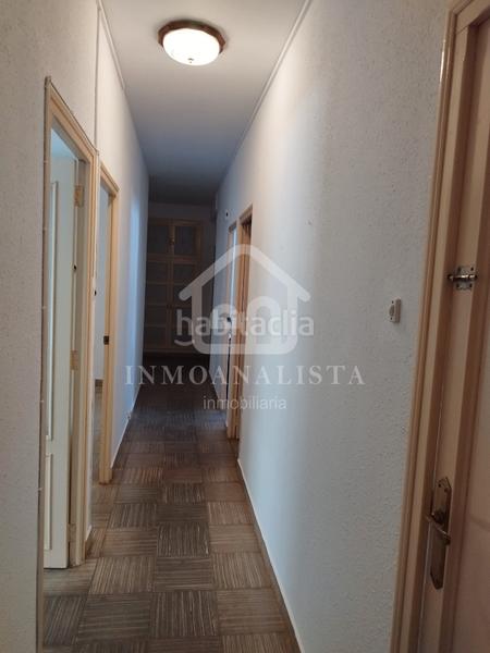 Foto 18f9e30b-41ab-4fde-b803-00874d690dcb. Piso  en venta en calle colón, en Requena