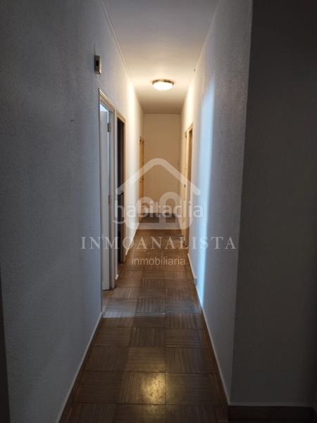 Foto 4c72112f-6e6f-40c9-bbcf-7f9c571ef302. Piso  en venta en calle colón, en Requena