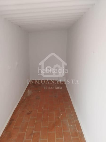 Foto b1f33443-97bf-4089-a5ff-c849b7611e5d. Piso  en venta en calle colón, en Requena