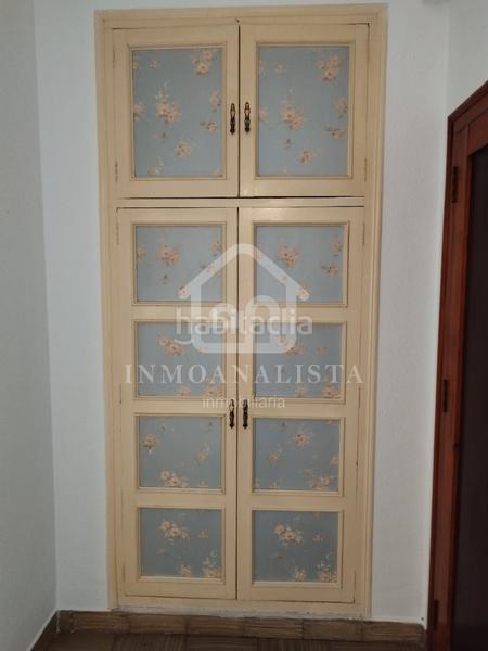 Foto da0bb6cc-2a32-472f-ac4c-bdcd12984914. Piso  en venta en calle colón, en Requena