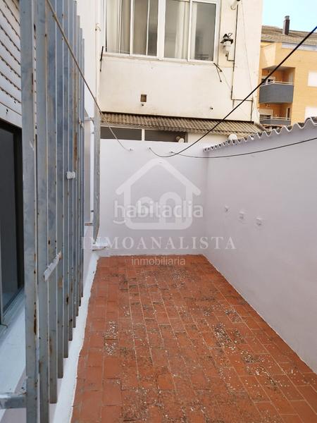 Foto f663cb10-cebd-4230-b5a9-b71dbf431669. Piso  en venta en calle colón, en Requena