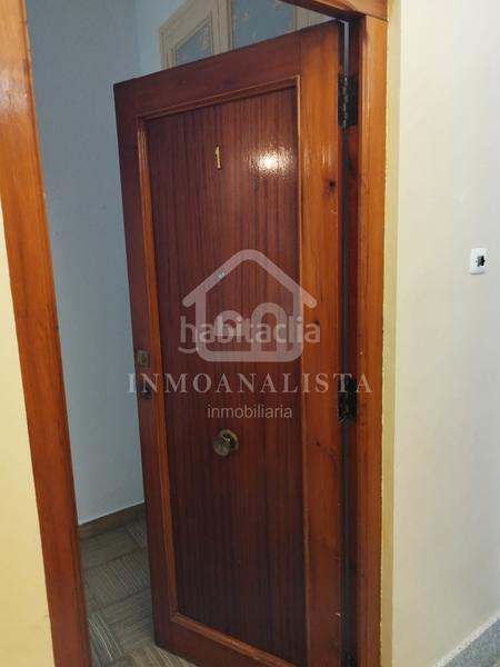Foto fc448884-5df1-4e14-86ee-b71540fab3ba. Piso  en venta en calle colón, en Requena
