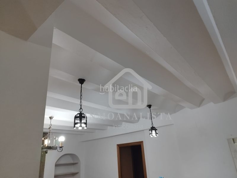Foto f3db9442-a08d-4ce2-ac7c-5753bca26a63. Affitto edificio in Cortes de Pallás