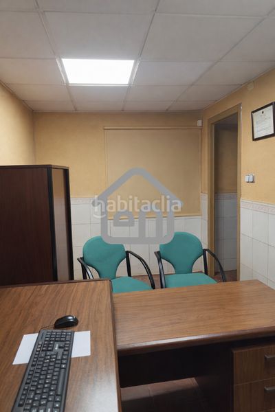 Foto f7465cfc-cd56-43ea-9ef9-fb07acefcd6c. Nau industrial a Requena