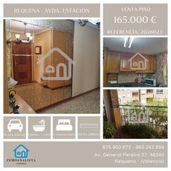 Appartement  Avenida estación. Piso con plaza de garaje en la avda. estación de requena