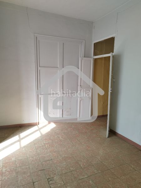 Foto f788f744-9549-43bd-bcbc-bdfeae70917d. Pis a Requena