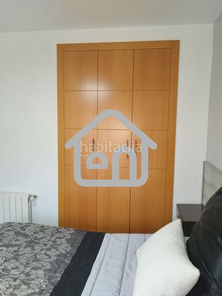 Foto 03bbc550-11ec-4fe7-b0d6-617c6f6d74f7. Casa adossada amb aparcament a Requena