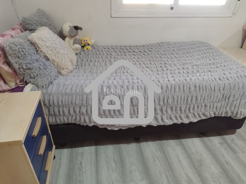 Foto 49d7be91-ab9a-438c-a7a7-ef15cad9f808. Casa adossada amb aparcament a Requena