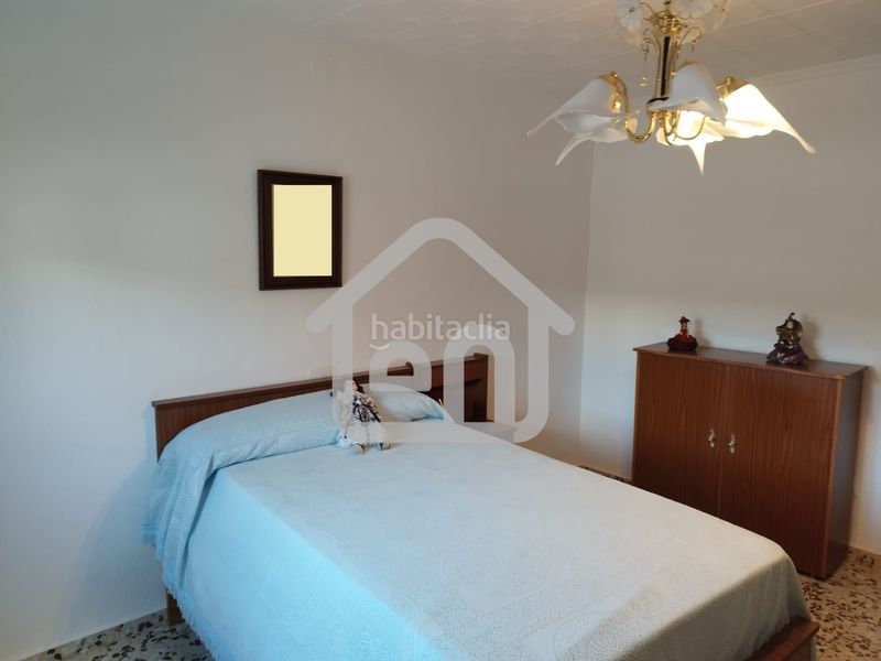 Foto 9a730faf-3d8e-49af-b5b4-b52c73ce89e6. Casa amb calefacció a Requena