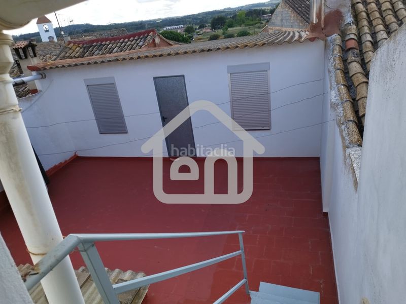 Foto c2674dd0-9013-49e4-a9e1-1f7ff8cd177b. Casa amb calefacció a Requena