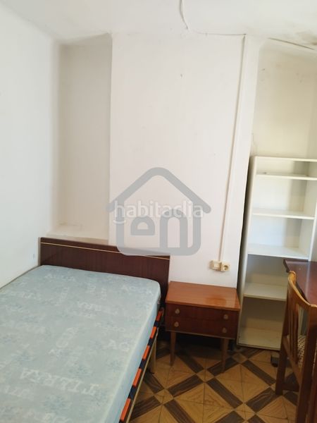 Foto 9aa706a0-8c08-4036-adc5-6b9536151400. Casa adossada amb xemeneia calefacció a Requena