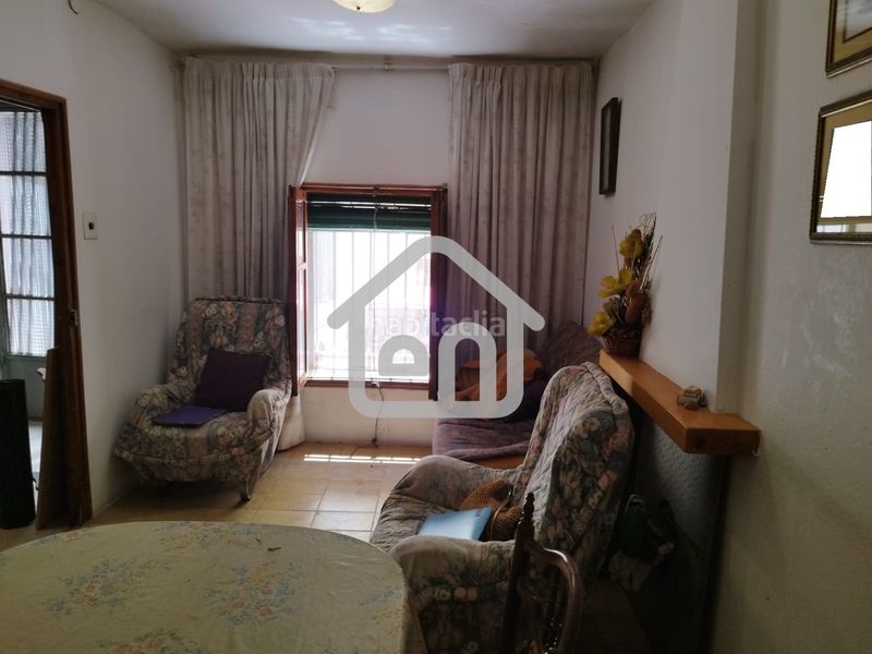 Foto a42ea41a-0362-4de6-82f1-9d4787aca7ff. Casa amb calefacció aparcament a Requena