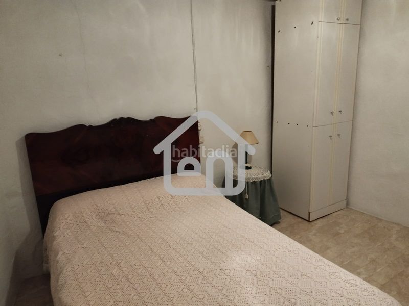 Foto a7312db1-367d-46d0-83c6-7c5fa810b3a3. Casa amb calefacció aparcament a Requena