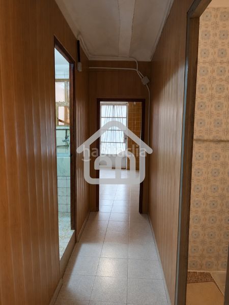 Foto e1e684cc-62e2-4bd0-99dd-c3517a810d2e. Casa amb calefacció aparcament a Requena