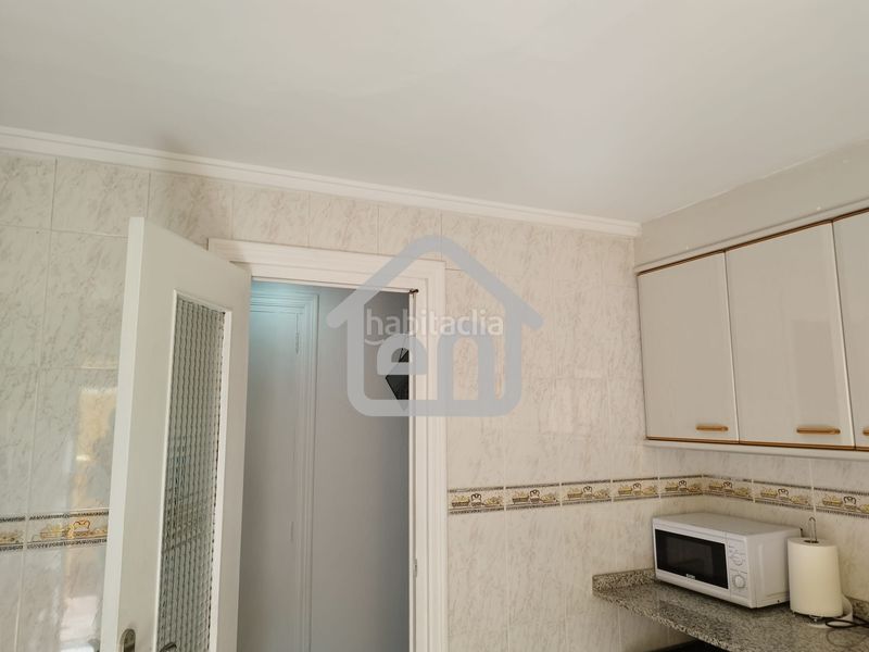 Foto af1c65c8-3f34-4b73-a110-46a856448c35. Edifici a Requena