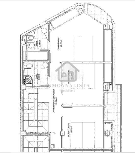 Foto b9e27495-9ad2-47be-9e10-d6eb7e052aab. Casa adossada amb aparcament a Requena