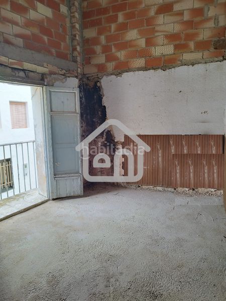 Foto 3ea33364-4819-4ad7-a40f-acae50148364. Casa a Requena