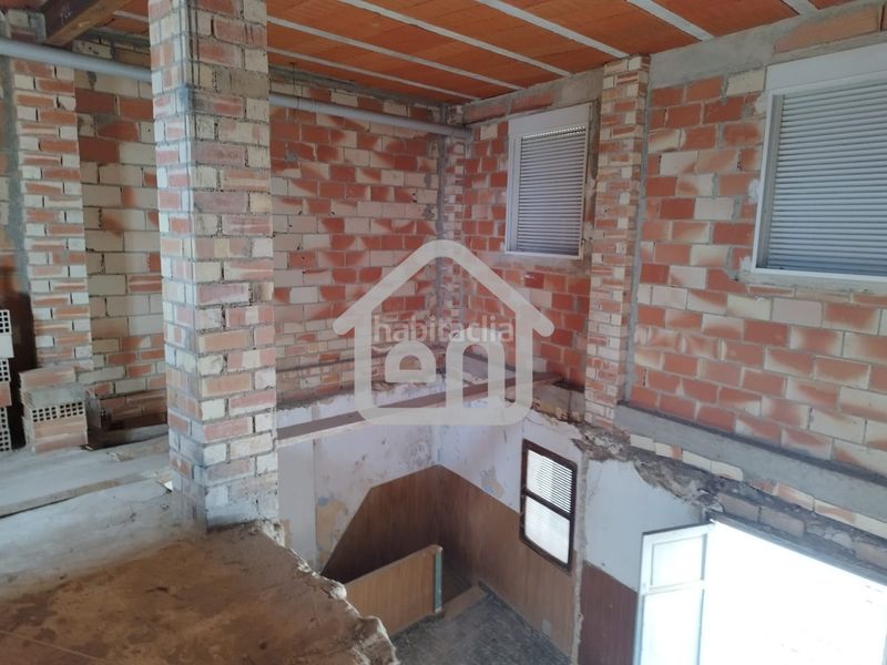 Foto 81bd1c7b-6ea9-4685-b370-59b11f79b636. Casa a Requena