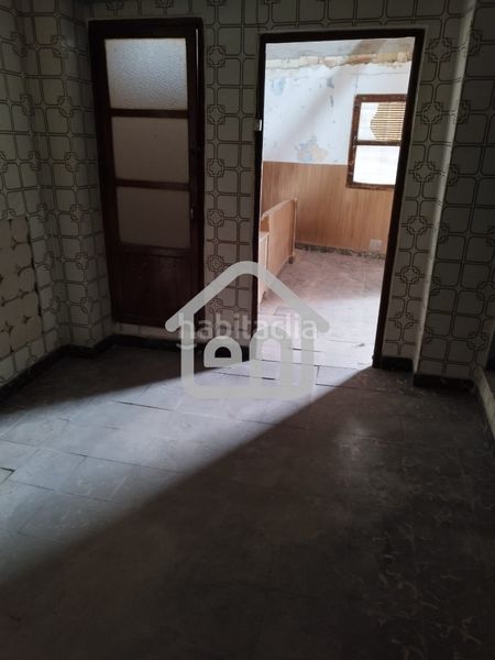 Foto ee7f1f59-dad1-42c5-b741-3a86eaf5677f. Casa a Requena