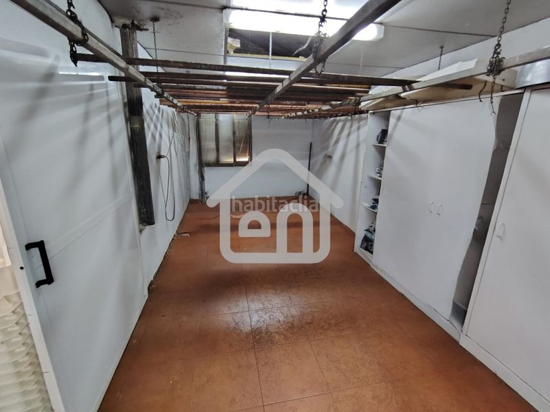 Foto 75905b54-f310-4904-9a5d-943a062f6af4. Edifici a Requena
