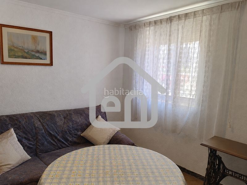 Foto dc715085-9502-4566-851e-c51d6dad1b2b. Casa amb calefacció aparcament a Requena