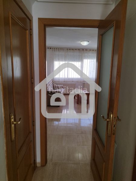 Foto 8a9d40d9-79c7-4338-b29b-1e0bdbb69ec5. Casa adossada amb calefacció aparcament a Requena