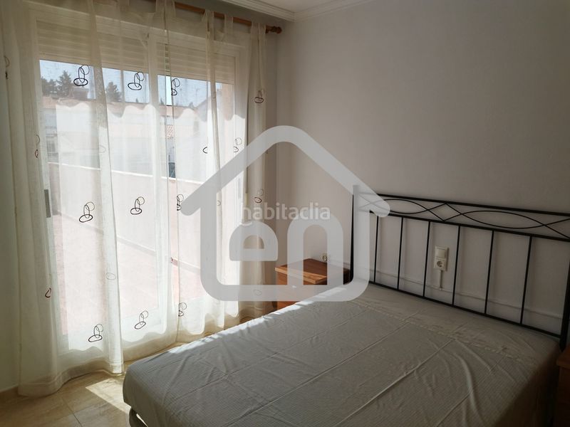 Foto b0d97544-94e2-4419-97fc-e8f15c74f2fe. Casa adossada amb calefacció aparcament a Requena