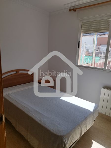 Foto fbb5b789-ee14-462b-92fe-aca792f785c2. Casa adossada amb calefacció aparcament a Requena