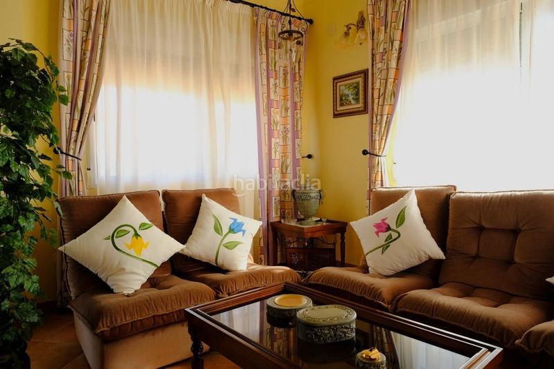 Foto 5aa0d95c-b6d1-40e6-b3a7-9a06b6b3f980. Xalet amb calefacció aparcament piscina a Orihuela ciudad Orihuela