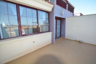Dúplex a Orihuela Ciudad. Amplio dúplex en orihuela, zona de los huertos. gran oportunidad