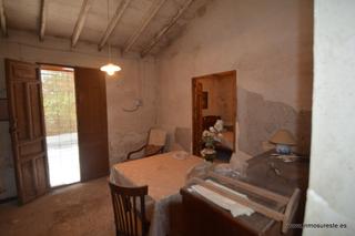 Casa a Redován. Casa para reformar en orihuela zona media legua, en planta baja