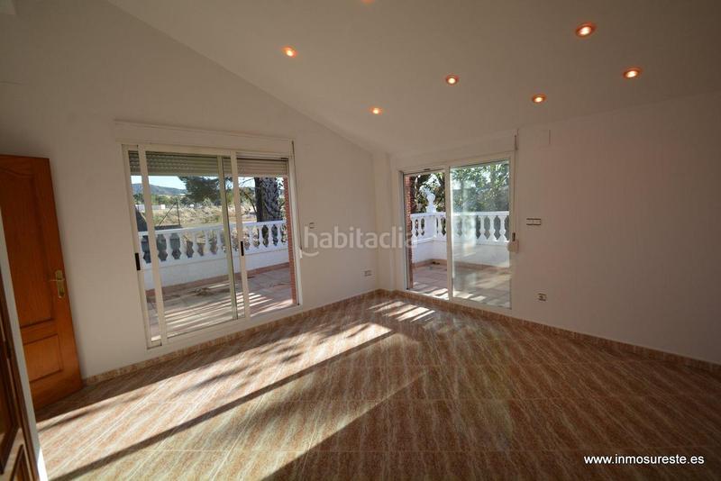 Foto 7444ebc4-67f4-49c6-9323-d2621a9f3361. Chalet in Desamparados - Hurchillo - Torremendo Orihuela