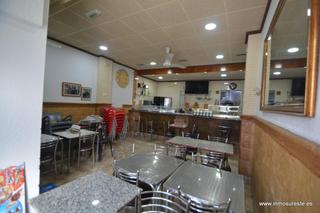 Geschäftsraum in Orihuela Ciudad. Gran oportunidad, negocio y vivienda !! local comercial en plata