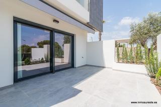 Appartement à Los Balcones-Los Altos. Exclusivo residencial de apartamentos situado en urb. los balcon