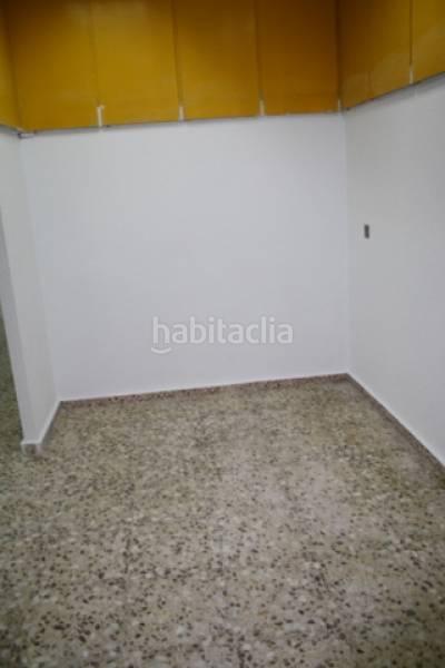 Foto 6126948d-8ce9-4a80-a378-0b3dd59e8947. Lloguer local comercial a Orihuela ciudad Orihuela