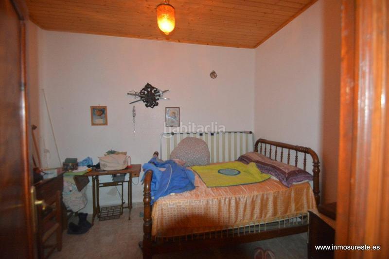 Foto e5008f35-1d1b-4624-8f68-0ed26d257733. Casa vivienda planta baja parcela !! casa planta baja en callosilla zona virgen del camino, 81 m2 construidos y parcela de 162 m2 en Orihuela