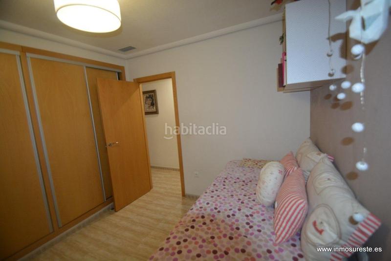 Foto 2940dea5-53d0-47f1-b6d1-682d34ec5e0a. Alquiler piso estupendo piso , zona de luis barcala, 94 m2. construidos, 3 habitaciones, 2 baños completos. en Orihuela