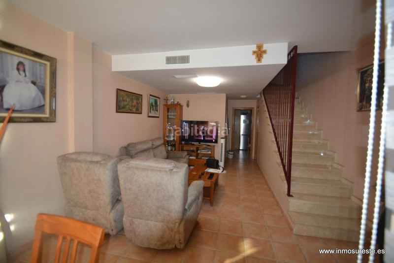 Foto d0b60267-b56d-45d7-b299-26b6ee77cca1. Dúplex magnífico y amplio tríplex adosado , zona de los huertos. garaje en planta sótano. gran oportunidad. !! en Orihuela