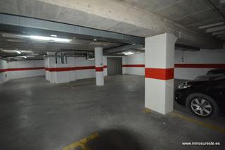 Lloguer Aparcament cotxe a Orihuela Ciudad. Alquiler de plaza de garaje en el centro de orihuela zona obispo
