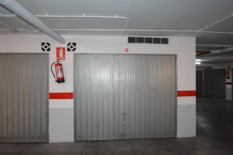 Foto c99b17d1-b58e-4a4b-addc-0d66f3e3d857. Parking voiture dans Zona Playa del Cura Torrevieja