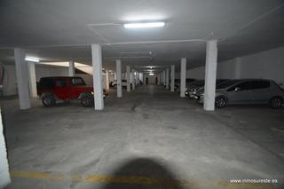 Location Parking voiture à Orihuela Ciudad. Oportunidad !! alquiler de plaza de garaje en orihuela, zona duq