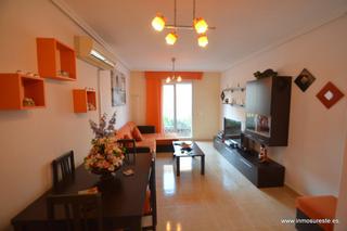 Casa en Cox. Novedad en cox ! fantástico bungalow en planta alta, con soláriu