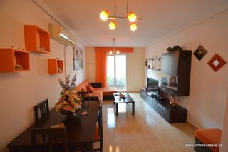 Casa in Cox. Gran novedad en cox alicante !! espectacular bungalow en complej