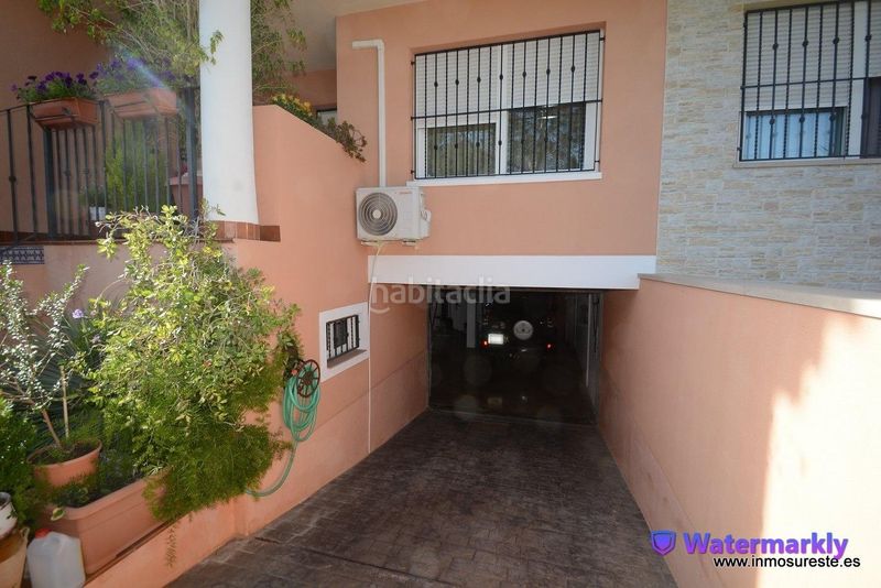Foto 2ab16411-e1bc-418f-b71e-1c9f707c5f7e. Casa adossada amb aparcament a Montepinar - La Aparecida - Raiguero Orihuela