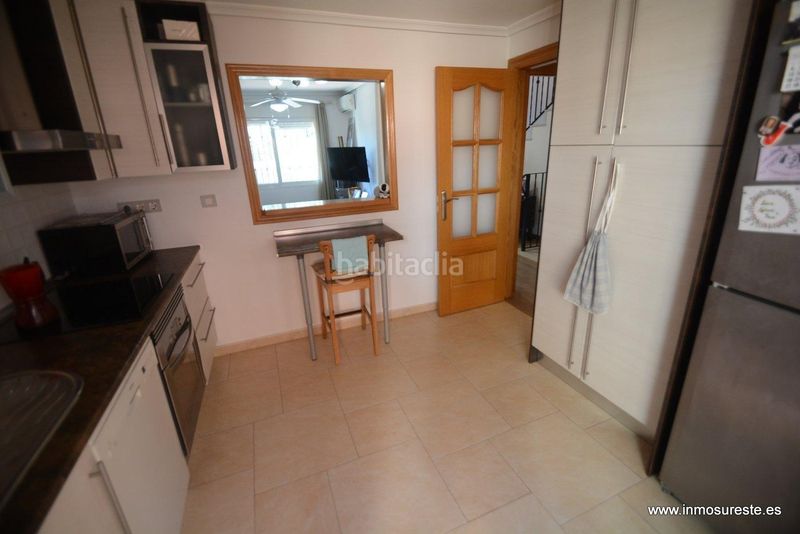Foto a77afd9d-2cc7-4deb-9937-d8040d0024f1. Casa adossada amb aparcament a Montepinar - La Aparecida - Raiguero Orihuela