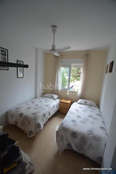 Foto ab8964a5-7c5a-47b1-9f08-11d72eb88f48. Casa amb piscina a Cox