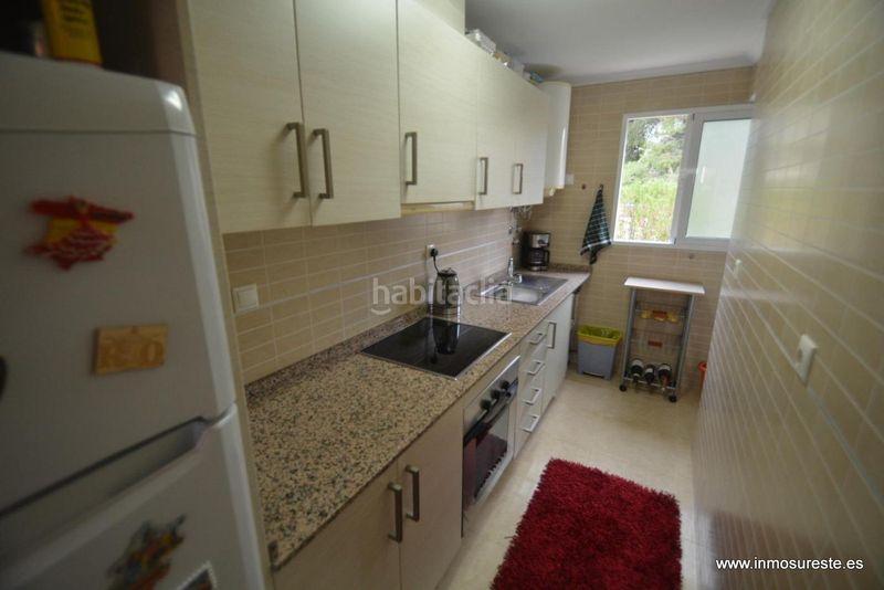 Foto bf3f4130-5aee-41f8-8ee4-054f4713f99c. Casa amb piscina a Cox