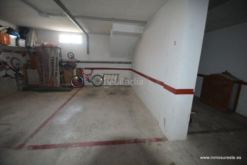 Foto 0f790510-c540-4e11-9498-9748954c22f4. Casa adossada amb aparcament a Benferri