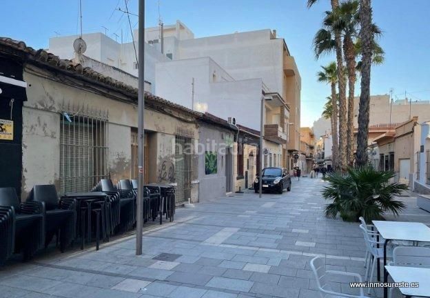 Foto 2ee0a211-73e8-4c2d-a7ea-abb1987ccb19. Terreny residencial a Centro - Muelle Pesquero Torrevieja