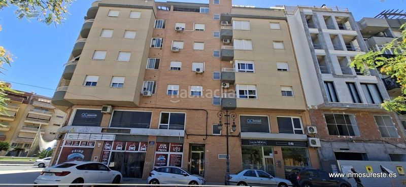 Foto bd16e96e-431e-49b8-b2af-f83f45a59cee. Pis a Orihuela ciudad Orihuela